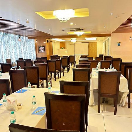 Hotel Lorven Visakhapatnam Eksteriør bilde